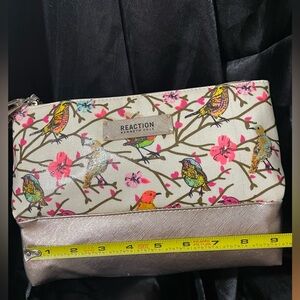 Kenneth Cole Reaction Floral Bird Print Travel Cosmetic Toiletries Bag
